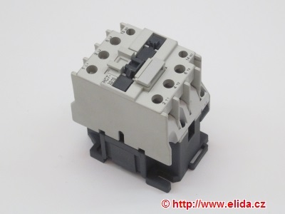 stykač HC7-3210 24V 50Hz